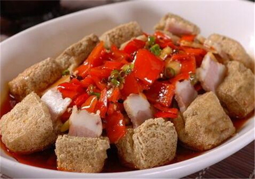 何吕方臭豆腐小吃